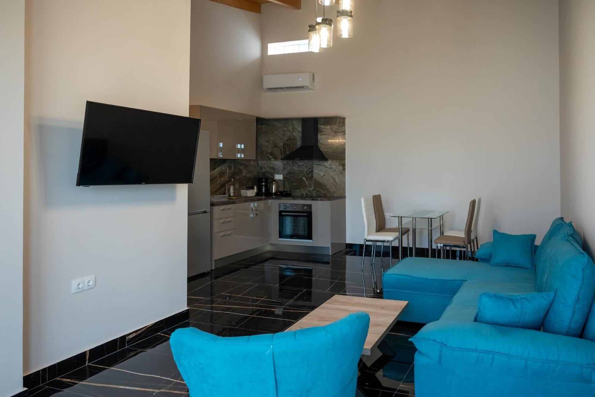 Paradise Apartments Artemida Exterior photo